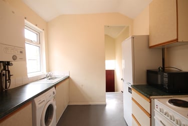 3 bed flat, Hazelwood Avenue, Jesmond, Newcastle, NE23HU - Image 2